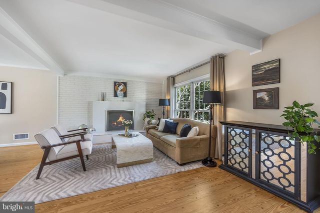 6547 MAPLEDALE CT, Falls Church, VA 22041