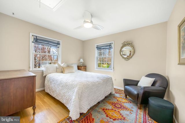 6547 MAPLEDALE CT, Falls Church, VA 22041