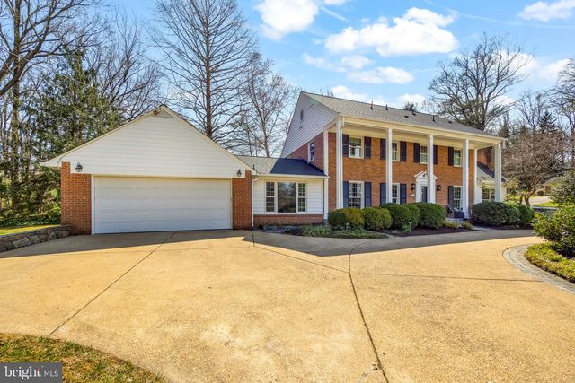 6547 MAPLEDALE CT, Falls Church, VA 22041