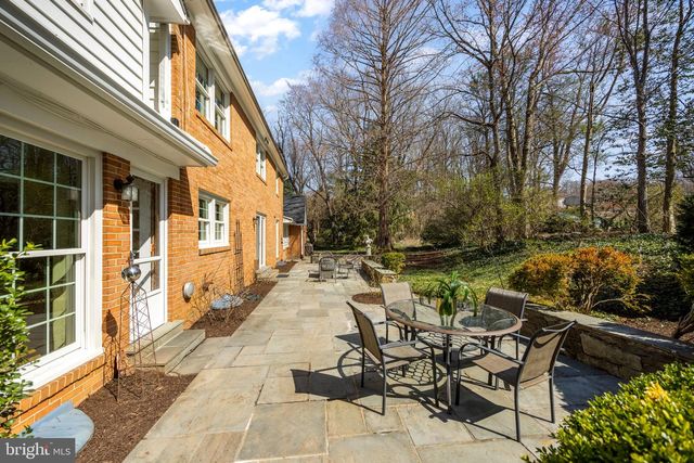 6547 MAPLEDALE CT, Falls Church, VA 22041