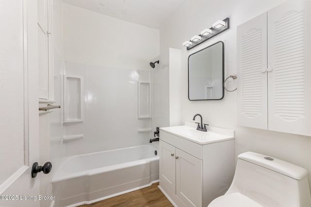 4806 Peachtree Ave, Louisville, KY 40215