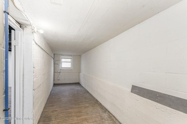 4806 Peachtree Ave, Louisville, KY 40215