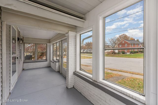 4806 Peachtree Ave, Louisville, KY 40215