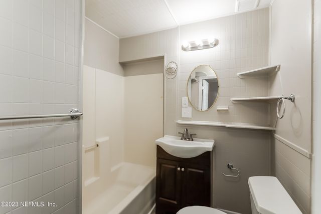 3114 HAMPTON Avenue E, Jacksonville, FL 32216