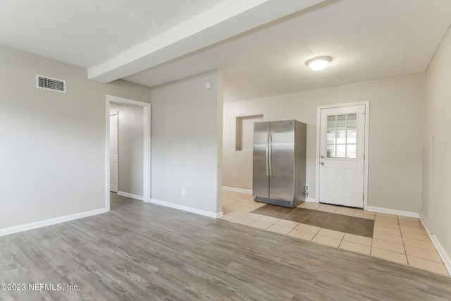 3114 HAMPTON Avenue E, Jacksonville, FL 32216