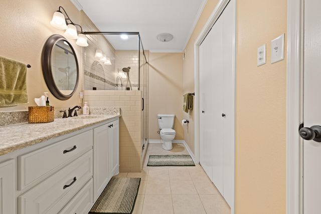 1016 CAMELLIA ST, Gilmer, TX 75644