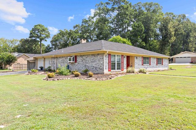 1016 CAMELLIA ST, Gilmer, TX 75644