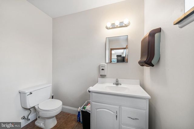 1 N ORMOND AVE, Havertown, PA 19083