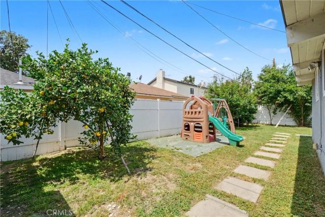 11004 Davenrich, Santa Fe Springs, CA 90670