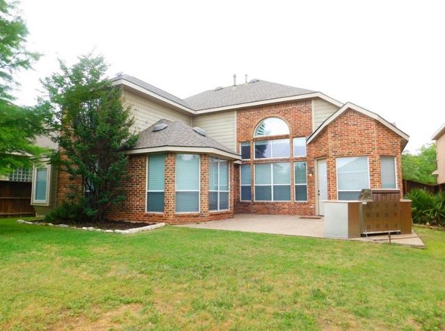 740 Peco Street, Lantana, TX 76226