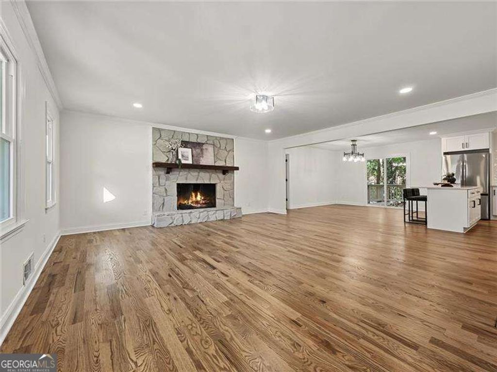 114 River Creek Drive, Woodstock, GA 30188 — photo 4