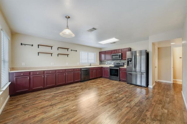 928 Justeford DR, Pflugerville, TX 78660