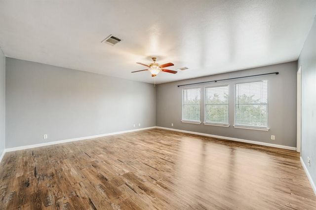 928 Justeford DR, Pflugerville, TX 78660