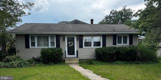 889 BROAD ST, Chambersburg, PA 17201