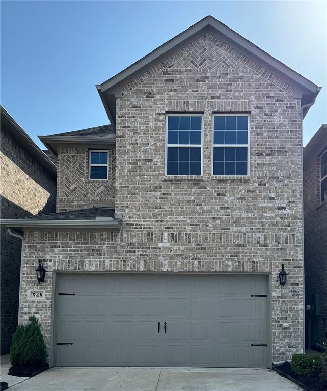 548 Hutchinson Lane, Lewisville, TX 75077