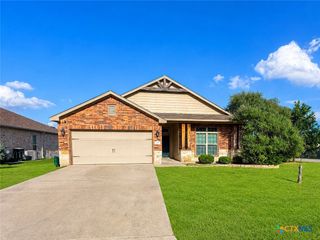 187 Chering Drive, Belton, TX 76513