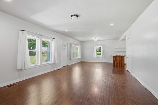 1389 Louisville Hwy, Goodlettsville, TN 37072