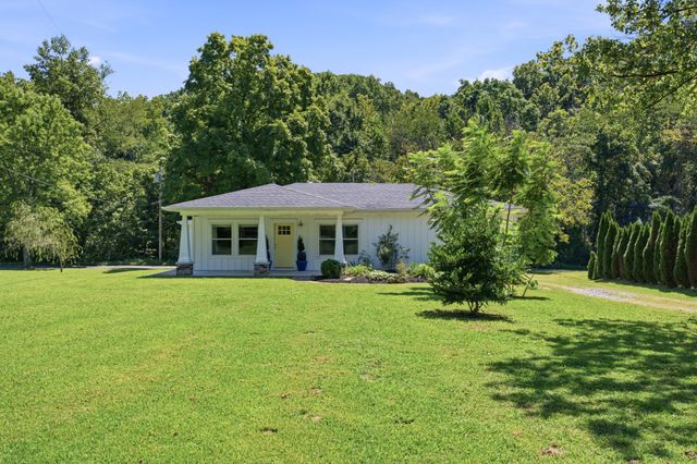 1389 Louisville Hwy, Goodlettsville, TN 37072