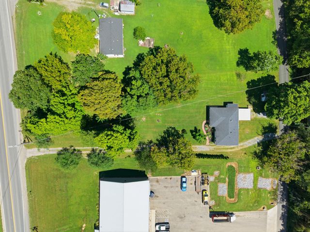 1389 Louisville Hwy, Goodlettsville, TN 37072