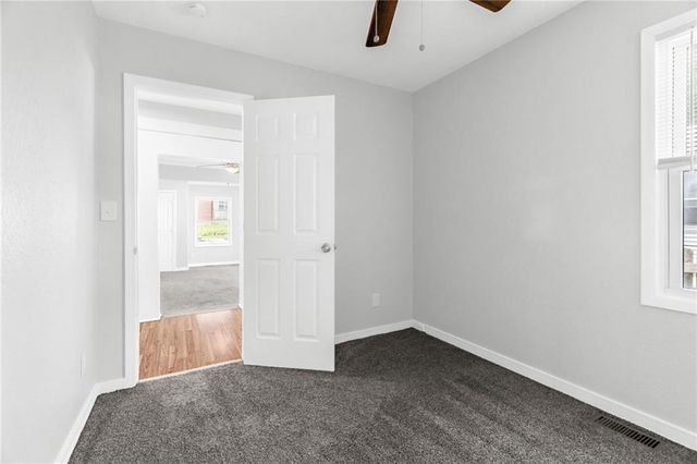 8205 Rose Street, Pleasant Valley, MO 64068