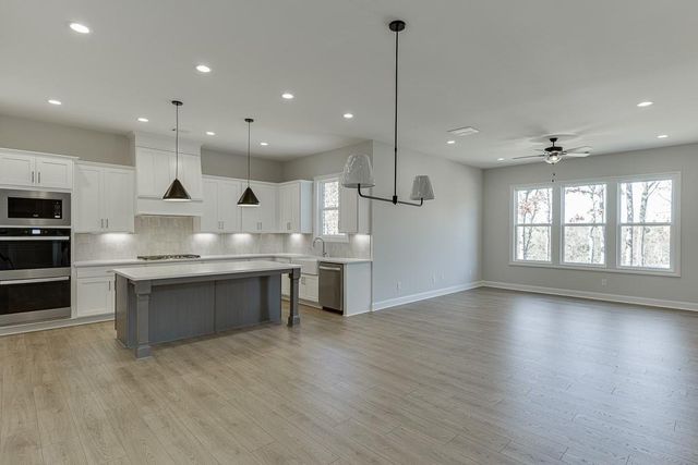 452 Thunder Road, Buford, GA 30518