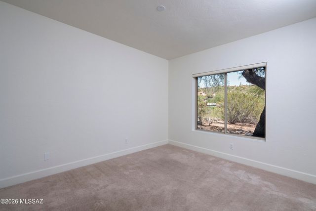 5360 N Apache Hills Trail, Tucson, AZ 85750