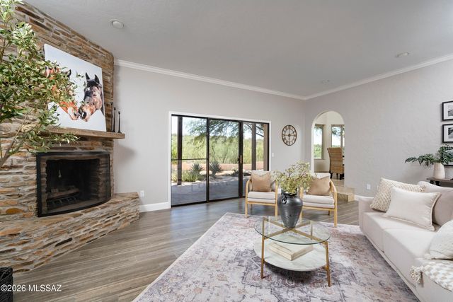 5360 N Apache Hills Trail, Tucson, AZ 85750