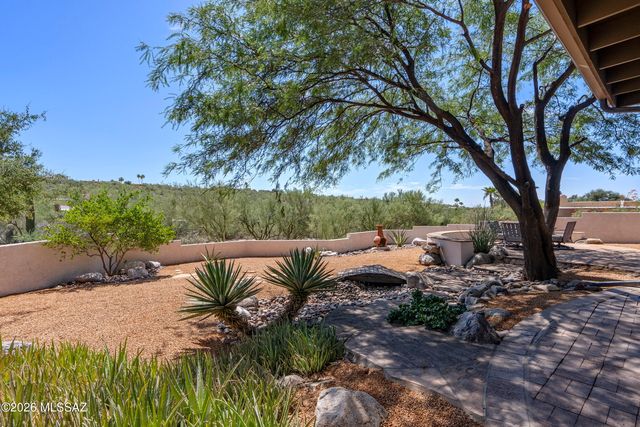 5360 N Apache Hills Trail, Tucson, AZ 85750