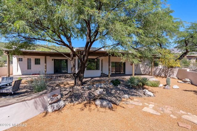 5360 N Apache Hills Trail, Tucson, AZ 85750