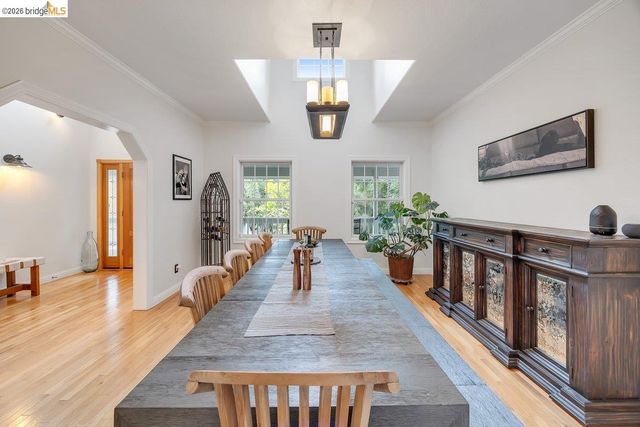 21950 Lyons Bald Mountain Rd, Sonora, CA 95370