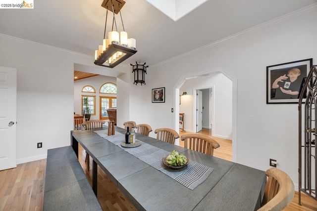 21950 Lyons Bald Mountain Rd, Sonora, CA 95370