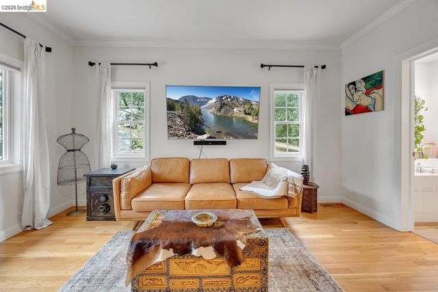 21950 Lyons Bald Mountain Rd, Sonora, CA 95370