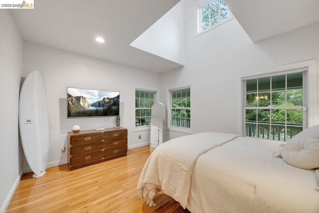 21950 Lyons Bald Mountain Rd, Sonora, CA 95370