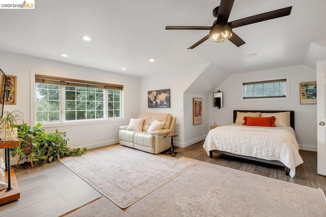 21950 Lyons Bald Mountain Rd, Sonora, CA 95370