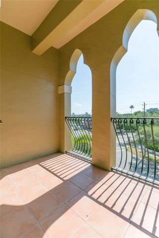 114 E DAVIS BOULEVARD 13, Tampa, FL 33606