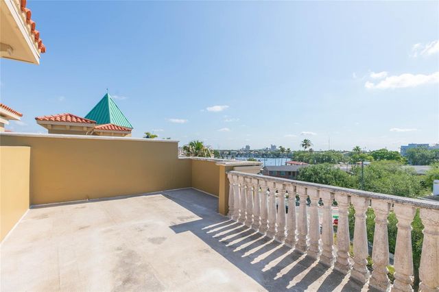 114 E DAVIS BOULEVARD 13, Tampa, FL 33606