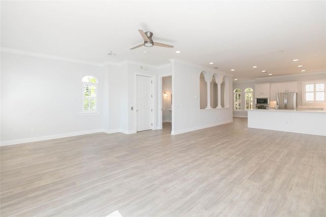 114 E DAVIS BOULEVARD 13, Tampa, FL 33606