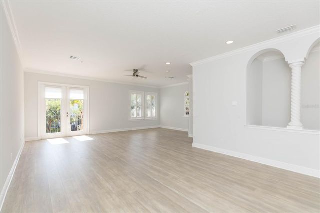 114 E DAVIS BOULEVARD 13, Tampa, FL 33606