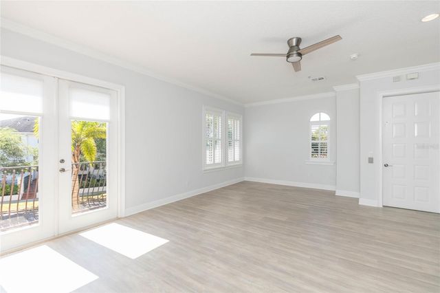 114 E DAVIS BOULEVARD 13, Tampa, FL 33606