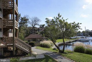 4 PRESIDENT POINT DR #C, Annapolis, MD 21403