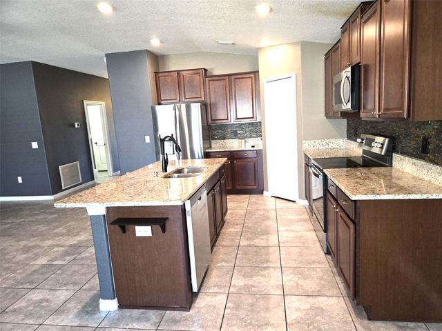 1512 CLIMBING DAYFLOWER DRIVE, Ruskin, FL 33570