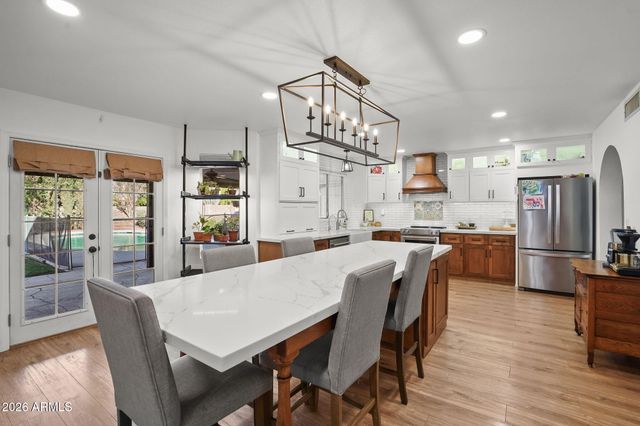 11428 W WILLOW Lane, Avondale, AZ 85392