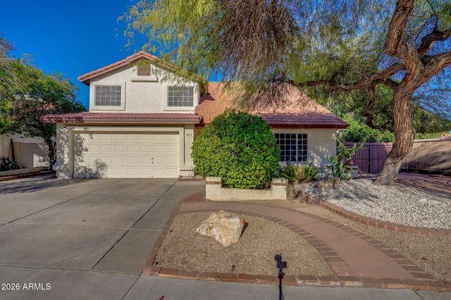 11428 W WILLOW Lane, Avondale, AZ 85392