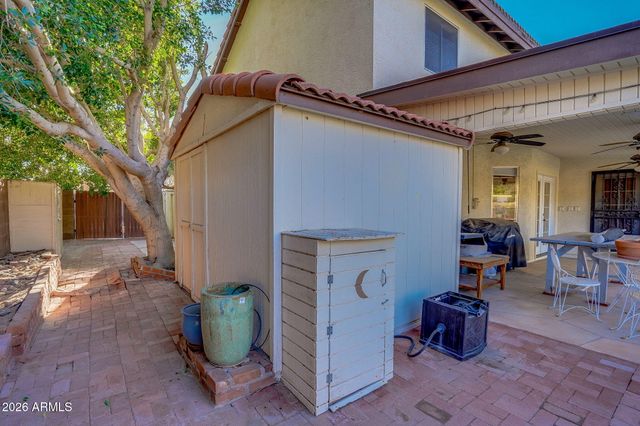 11428 W WILLOW Lane, Avondale, AZ 85392