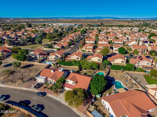 11428 W WILLOW Lane, Avondale, AZ 85392