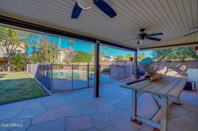 11428 W WILLOW Lane, Avondale, AZ 85392