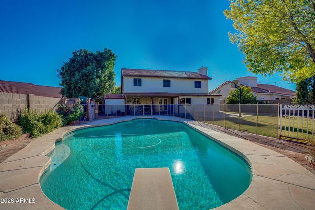 11428 W WILLOW Lane, Avondale, AZ 85392