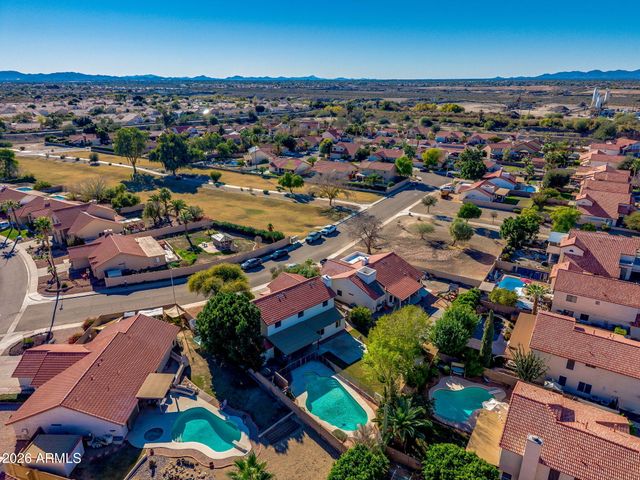 11428 W WILLOW Lane, Avondale, AZ 85392