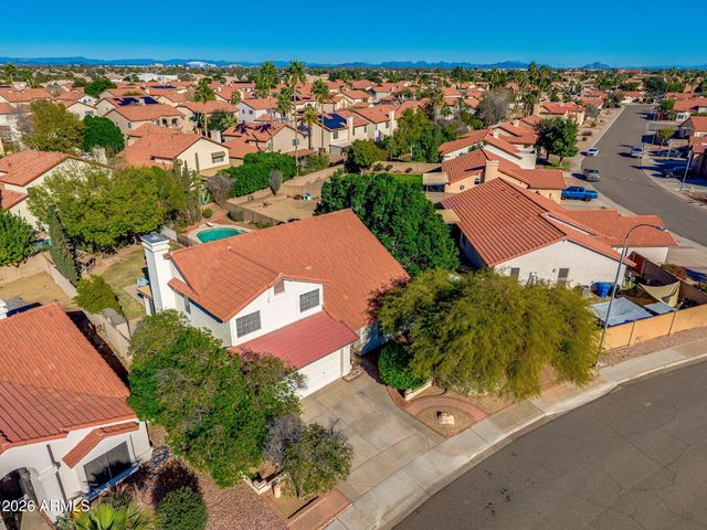 11428 W WILLOW Lane, Avondale, AZ 85392