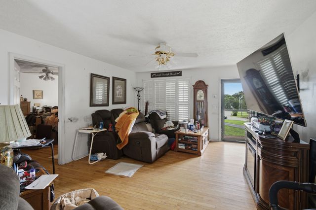 112 Ashley Ct, White House, TN 37188
